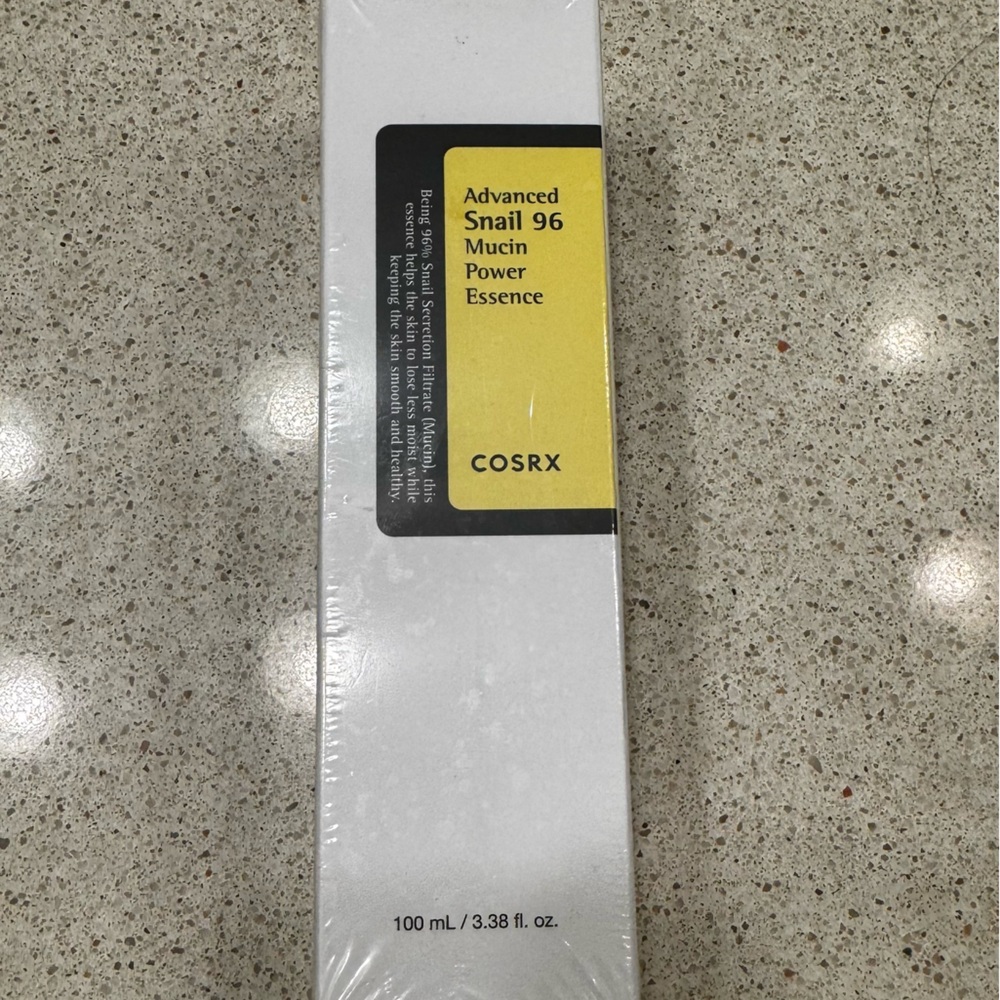 COSRX Advanced Snail 96 Mucin Power Essence - White and Yellow